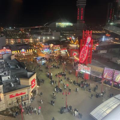 Niagara Falls Clifton Hill Night